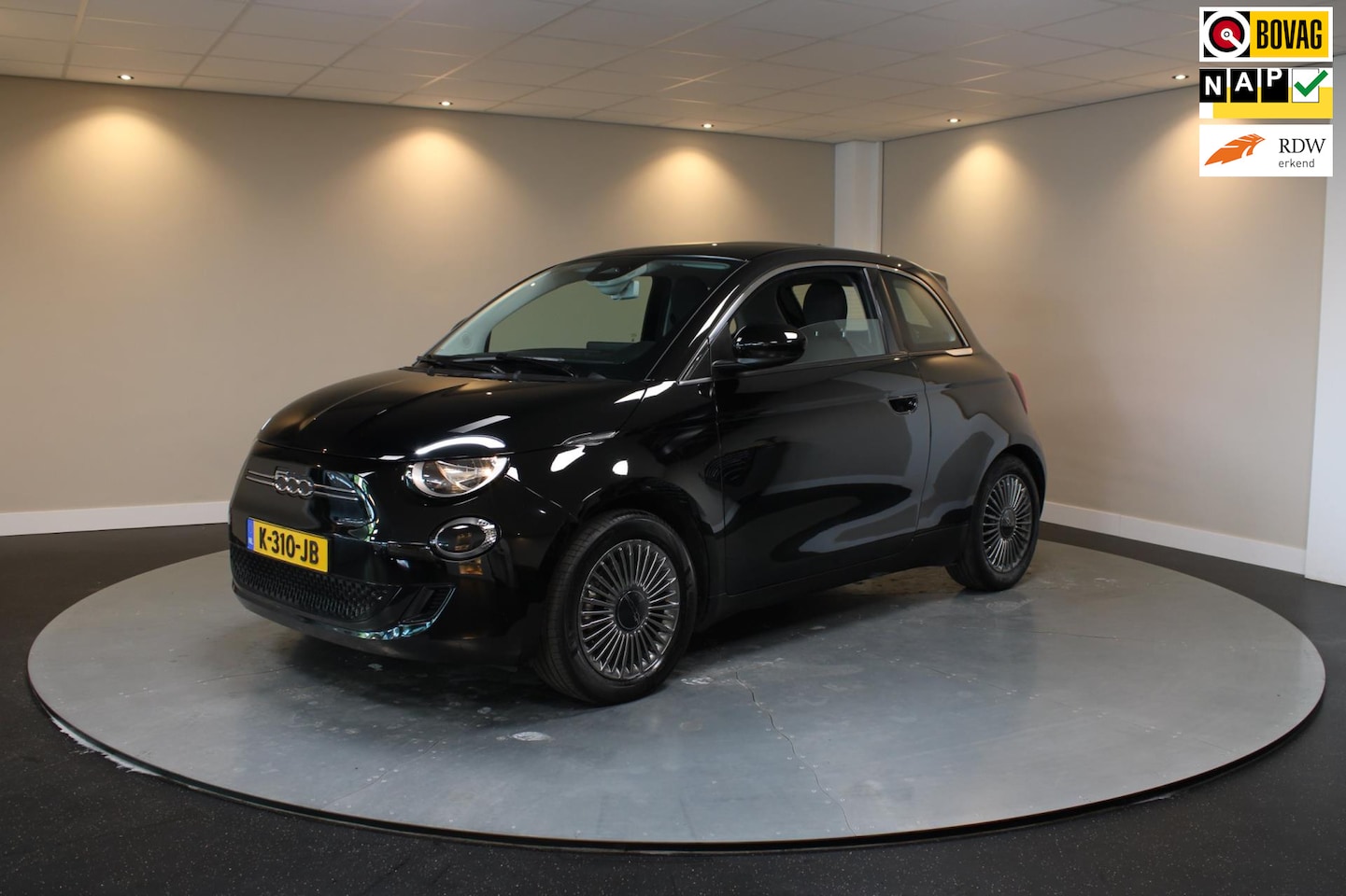 Fiat 500 - Icon 42 kWh *320Km WLTP* Carplay|APK 2026! - AutoWereld.nl