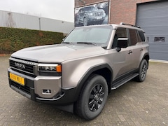 Toyota Land Cruiser - 2.8 D-4D A/T Exe Van