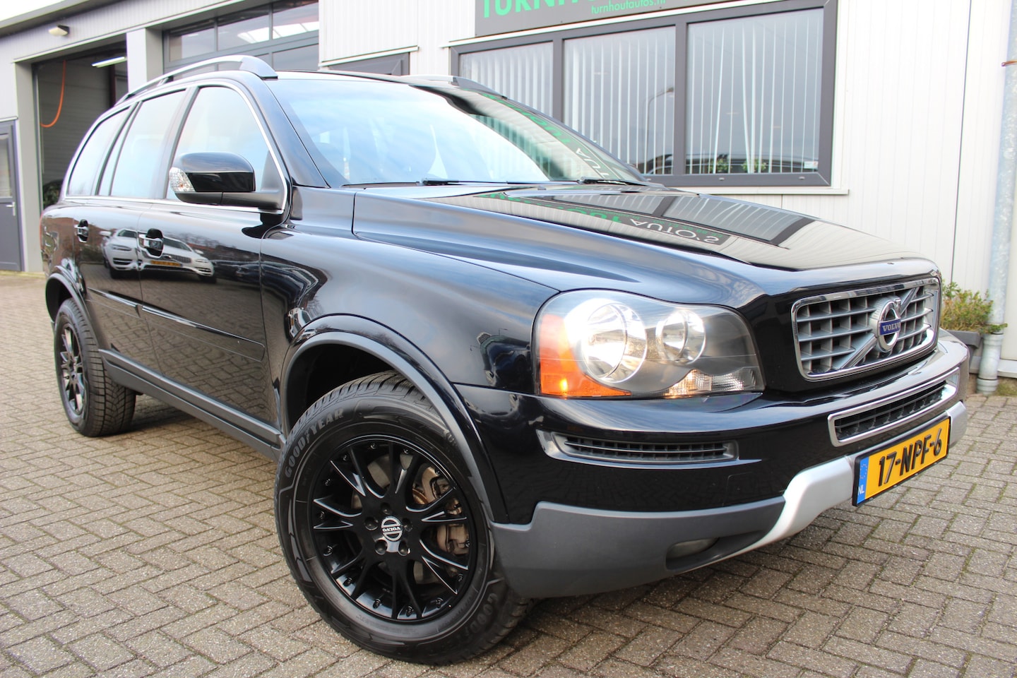 Volvo XC90 - 2.5 T5 Limited Edition 7P | Leder | Stoelen verwarmd - AutoWereld.nl