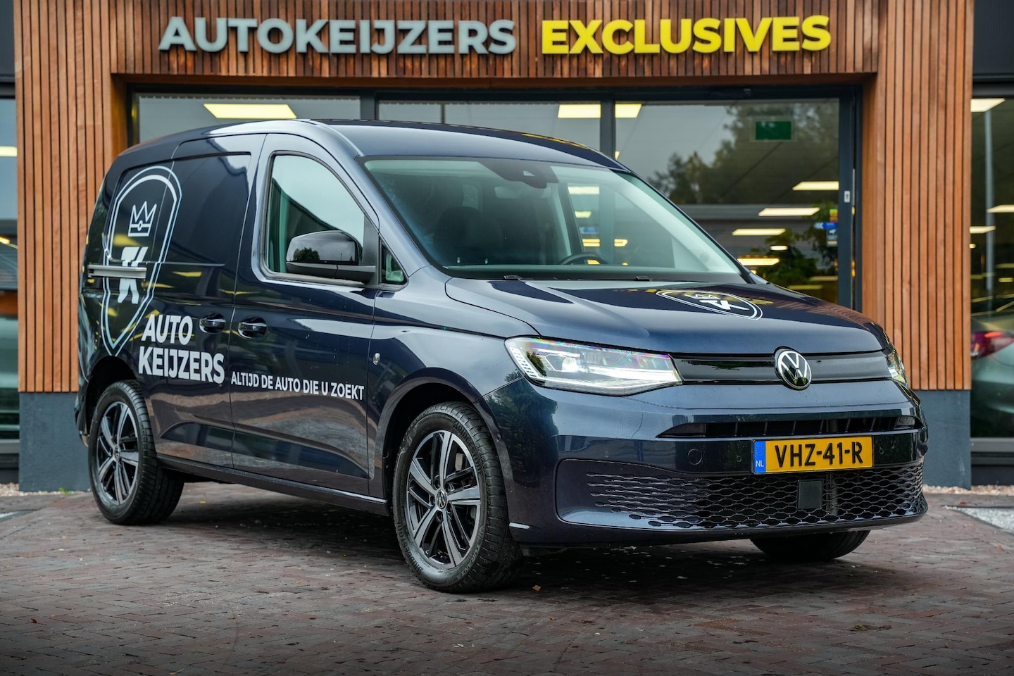 Volkswagen Caddy Cargo - 2.0 TDI 1st Edition Camera Luxe Leer Stoelverw. Navigatie Carplay Keyless Dode Hoek - AutoWereld.nl