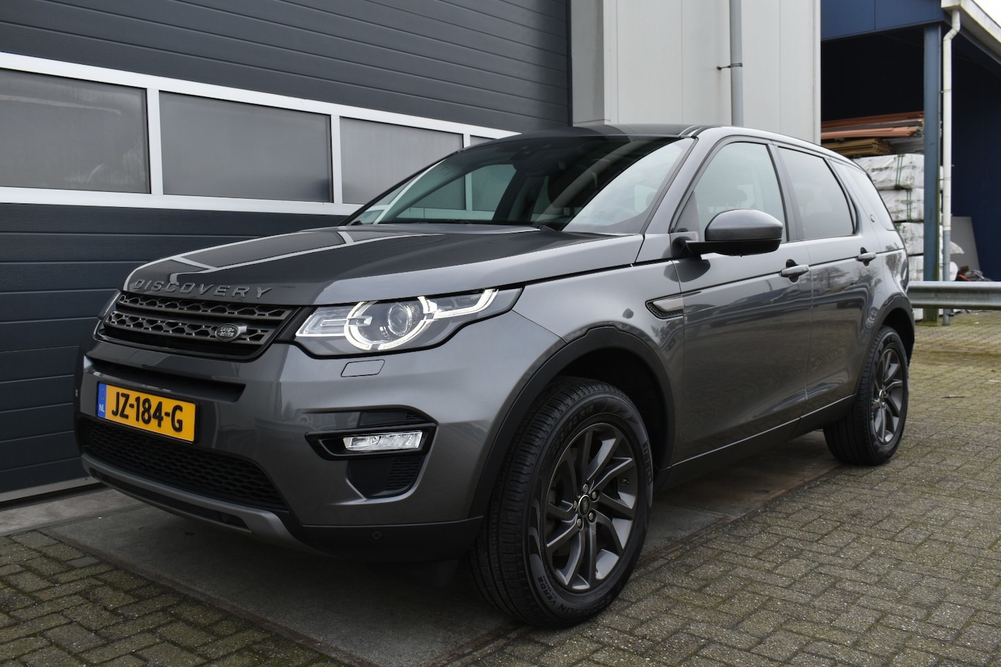 Land Rover Discovery Sport - 2.0 TD4 Urban Series SE Dynamic 7p 2.0 TD4 Urban Series SE Dynamic 7p. - AutoWereld.nl