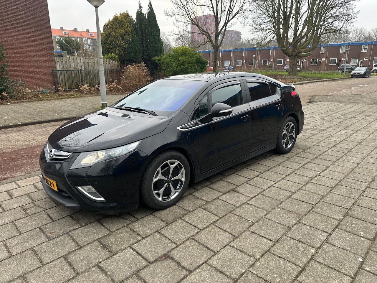 Opel Ampera - 1.4 Hybrid Aut Black Leather Black Metallic - AutoWereld.nl