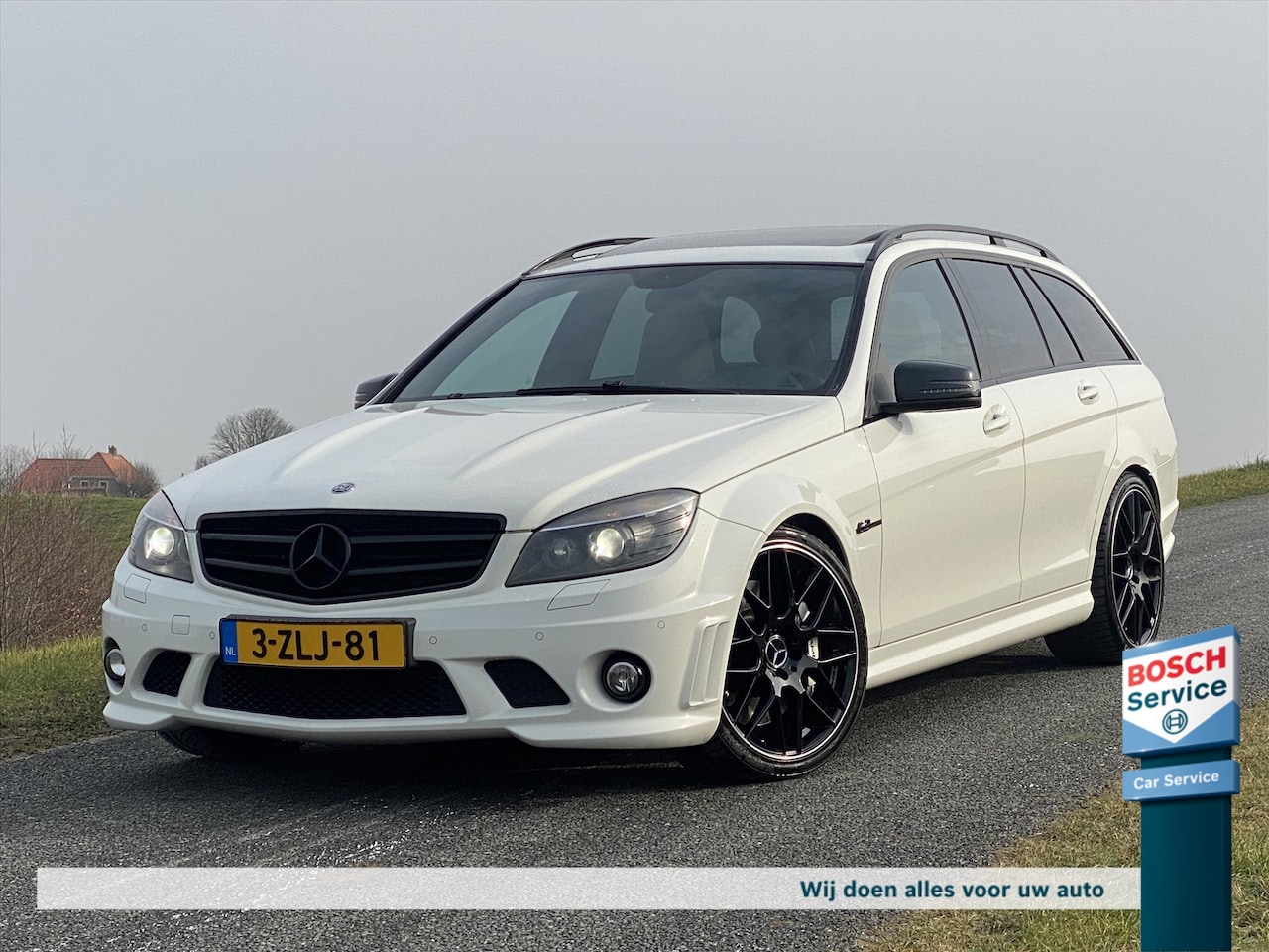 Mercedes-Benz C-klasse - 6.2 C63 AMG historie! / leer / apple carplay / x pijp / 500+pk / harmen cardon / dakje - AutoWereld.nl