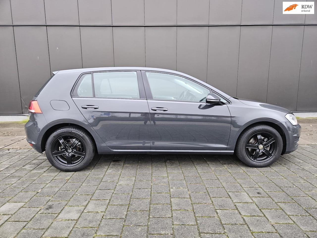 Volkswagen Golf - 1.2 TSI Trendline/ CLIMATE/ NIEUWE APK/ APPLE CARPLAY/ NAVI - AutoWereld.nl