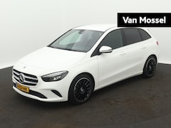 Mercedes-Benz B-klasse - 180 Business Solution Plus | Automaat | Stoelverwarming | Achteruitrijcamera