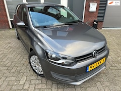 Volkswagen Polo - 1.2 TSI Comfortline / 1e eig / AUT / Airco / Cruise / 5DRS