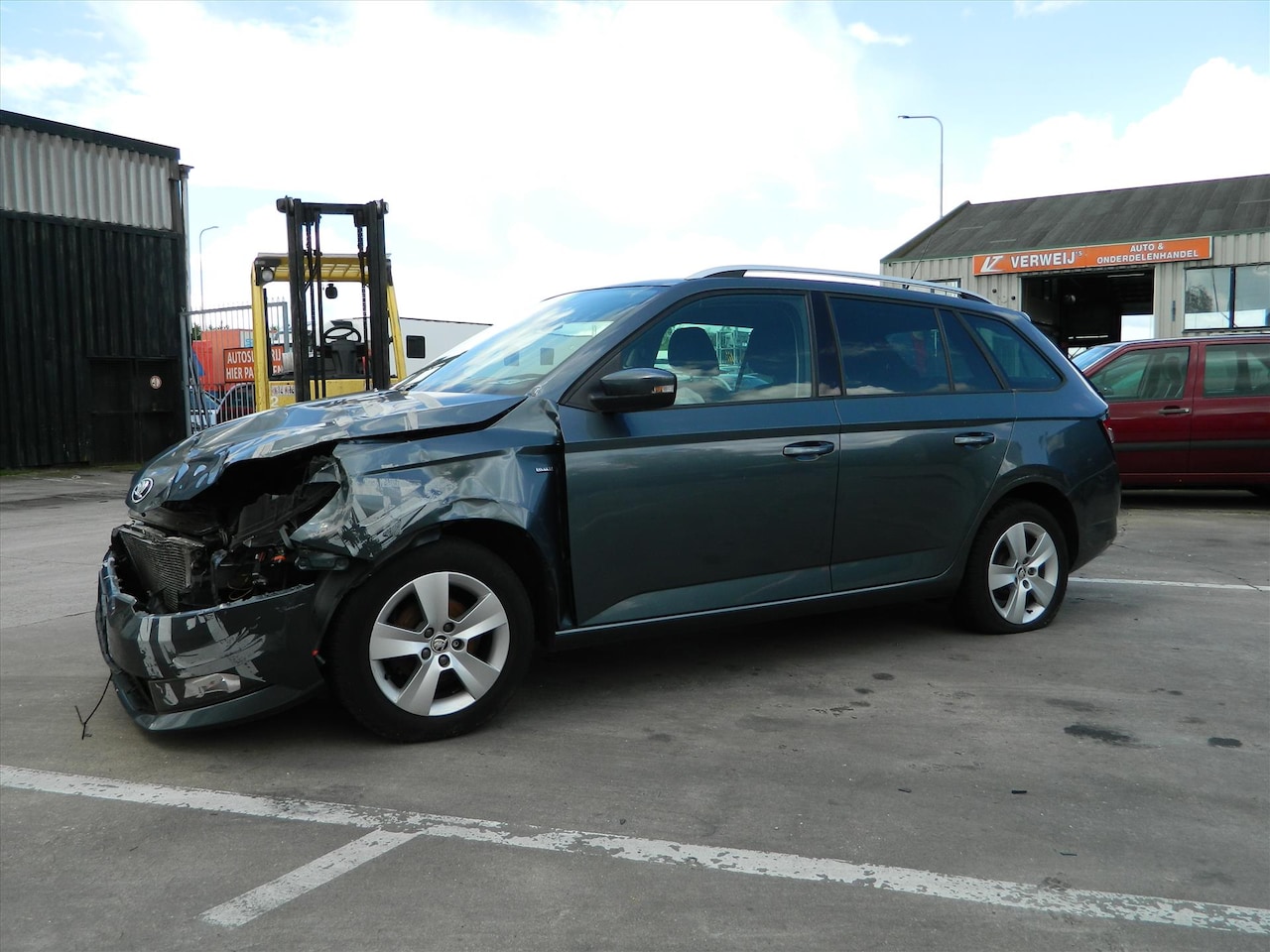 Skoda Fabia Combi - 1.0 TSI Greentech 95pk Clever SCHADE !! - AutoWereld.nl