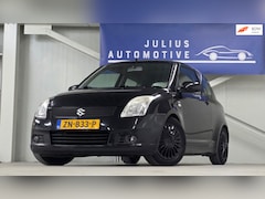 Suzuki Swift - 1.5 Exclusive KoniStreetKit Keyless Leer Airco Netjes