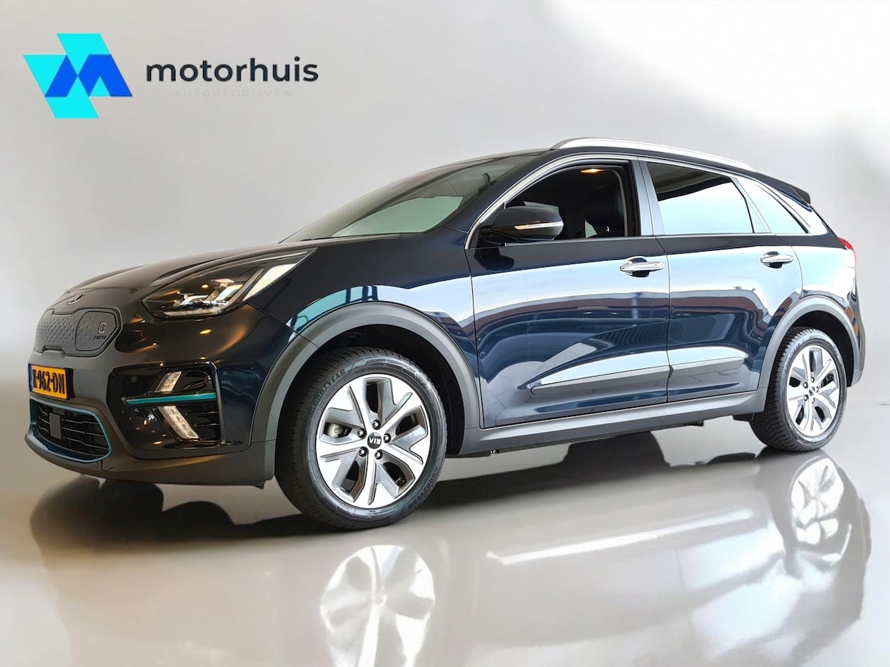 Kia e-Niro - Elektrisch 204pk ExecutiveLine AUTOMAAT JBL CAMERA LEDER LED WINTERPACK - AutoWereld.nl