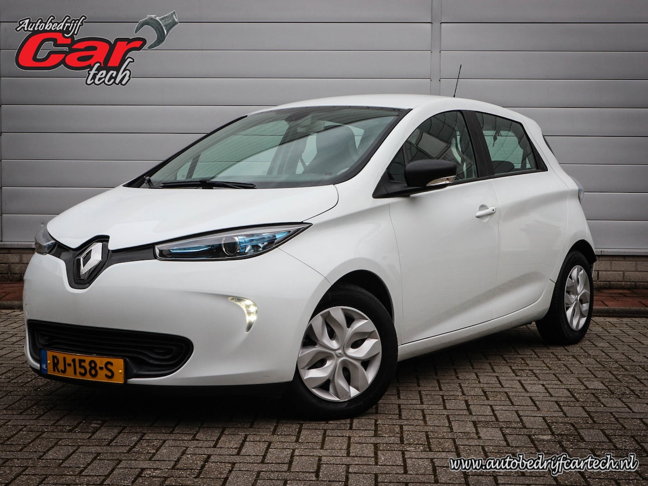 Renault Zoe - R90 Life 41 kWh | Clima | Cruise | Navi | Pdc | Koop accu | Koop accu - AutoWereld.nl