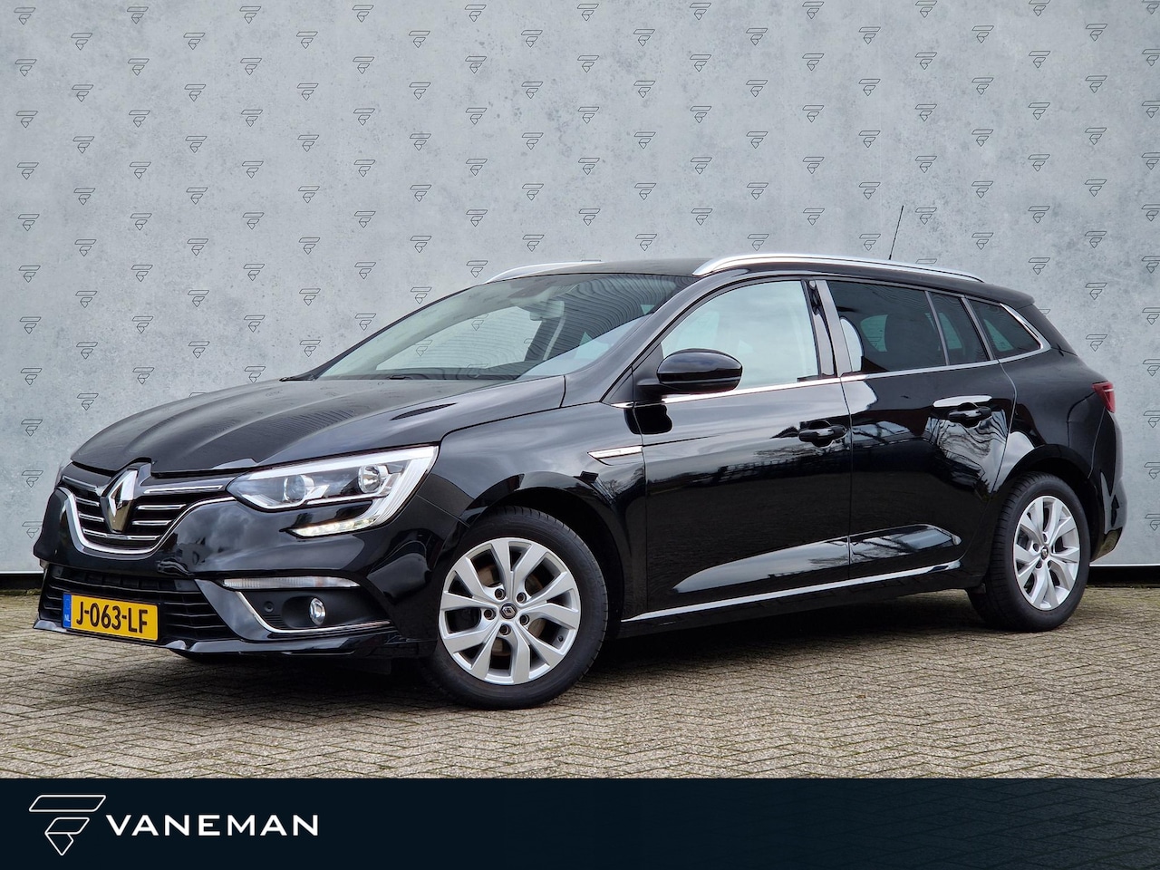 Renault Mégane - 1.3 TCe Limited Automaat | Android Auto / Apple Carplay | Camera | Navi | Stoelverwarming - AutoWereld.nl