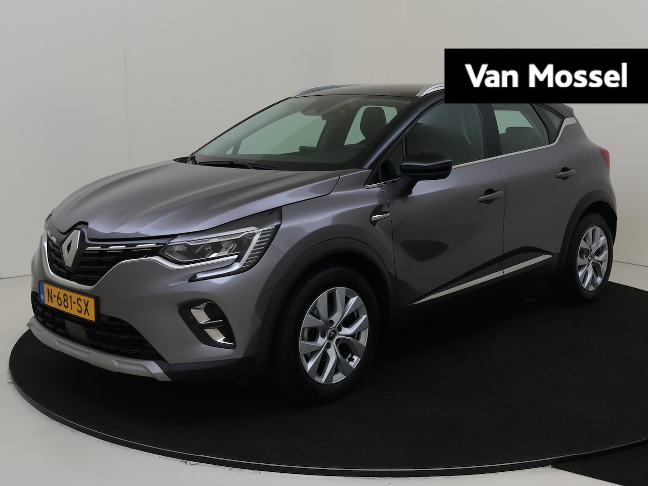 Renault Captur - 1.3 TCe 140 Intens | Navigatie | Camera | Trekhaak - AutoWereld.nl