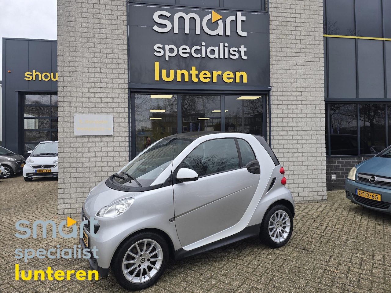 Smart Fortwo coupé - 1.0 mhd, garantie! zeer lage km stand ! - AutoWereld.nl