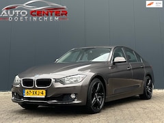 BMW 3-serie - 320i Executive Automaat Navi|Apk|Bt|Pdc