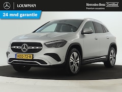 Mercedes-Benz GLA-Klasse - 250 e Face Lift Plug-In Hybride | Trekhaak | Keyless Go | Sfeerverlichting | Car Play | LE