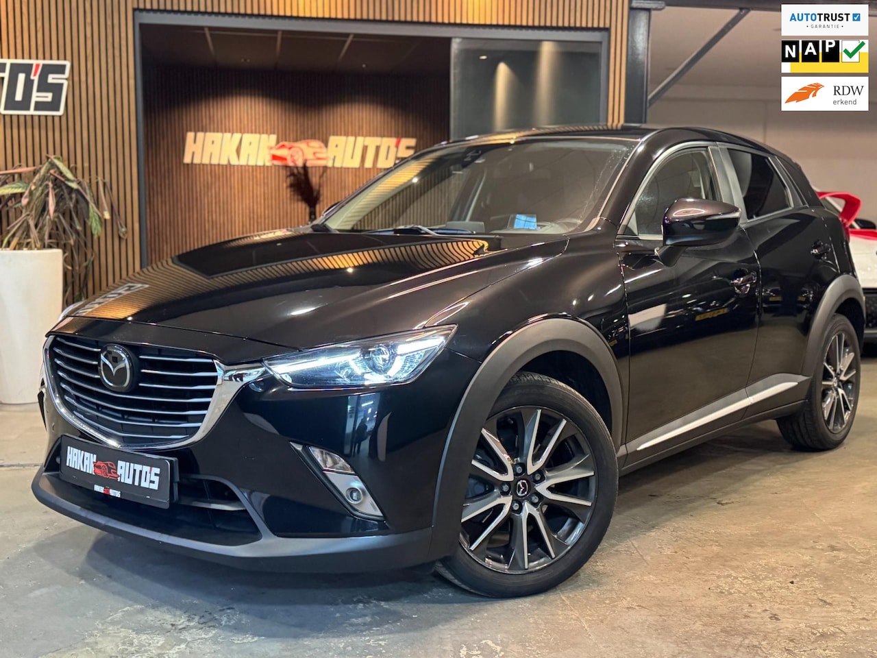 Mazda CX-3 - 2.0 SkyActiv-G 120 GT-M | Camera | Adaptive Cruise | Leder | Keyless - AutoWereld.nl