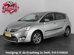 Toyota Verso - 1.8 VVT-i Dynamic Business | Dealer onderhouden | Panoramadak | Trekhaak | Parkeersensoren