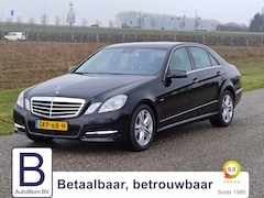 Mercedes-Benz E-klasse - 200 CGI Avantgarde /Schuifdak/Xenon/Navi/Cruise/Hout/Nieuwstaat/