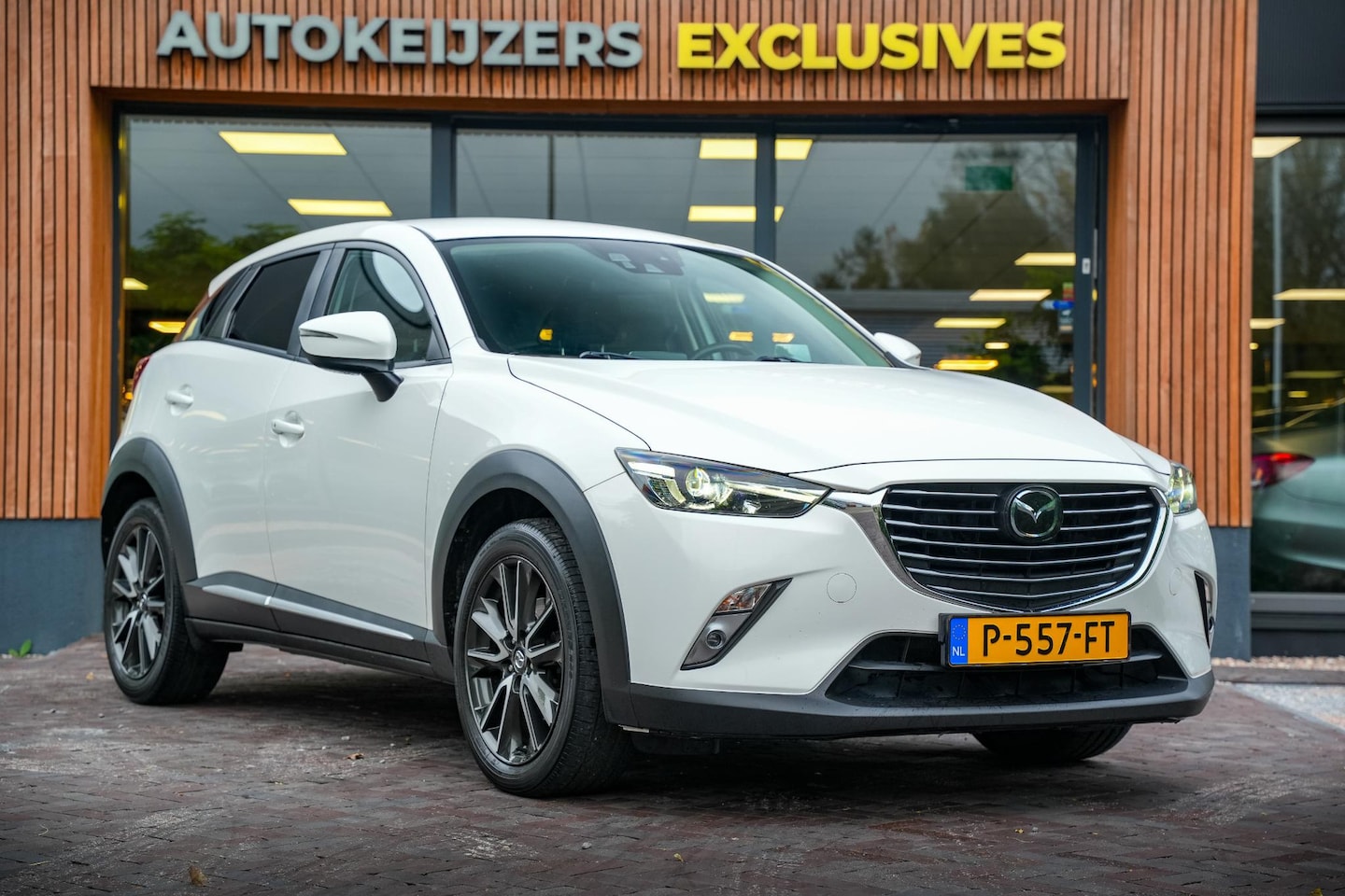 Mazda CX-3 - 2.0 SkyActiv-G 150 GT-M 4WD Adapt. Cruise HUD Keyless Camera DAB+ Dodehoek Navi 18''LM - AutoWereld.nl