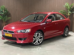 Mitsubishi Lancer Sports Sedan - 1.8 Invite