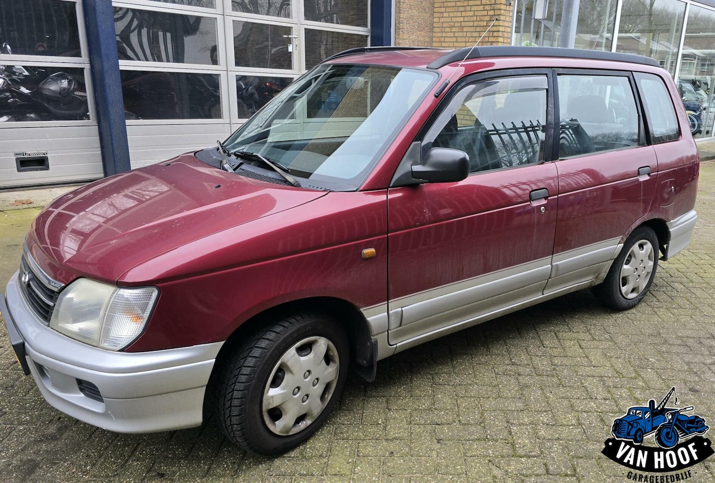 Daihatsu Gran Move - 1.6i-16V 1.6i-16V - AutoWereld.nl