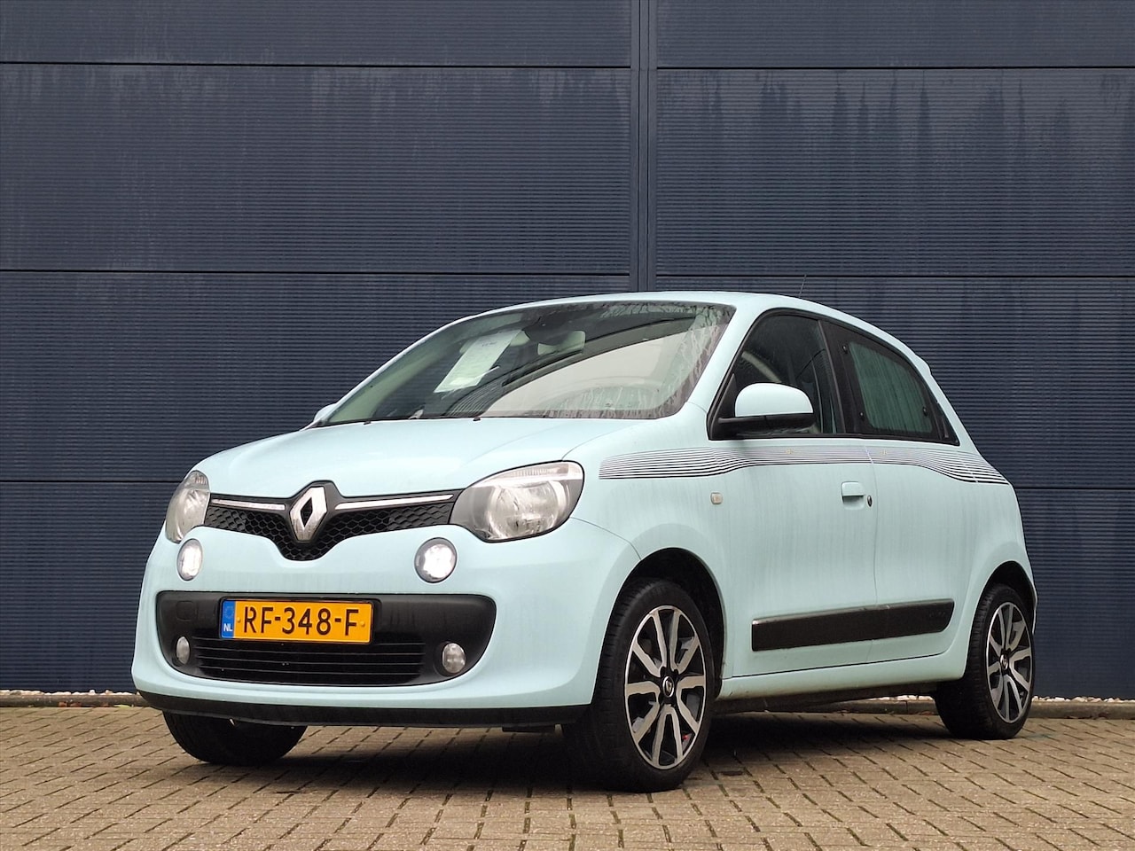 Renault Twingo - 1.0 SCe 70pk Intens | Camera | Navigatie | Climate Control | - AutoWereld.nl