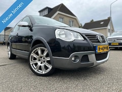 Volkswagen Polo - 1.6-16V Sportline