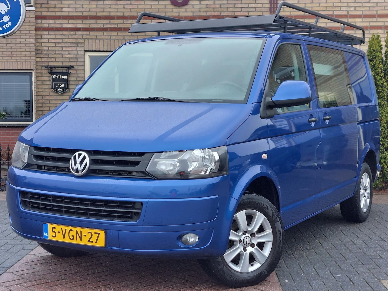 Volkswagen Transporter - 2.0 TDI L1H1 | 2x schuifdeur | PDC | Trekhaak | Airco | NAP - AutoWereld.nl