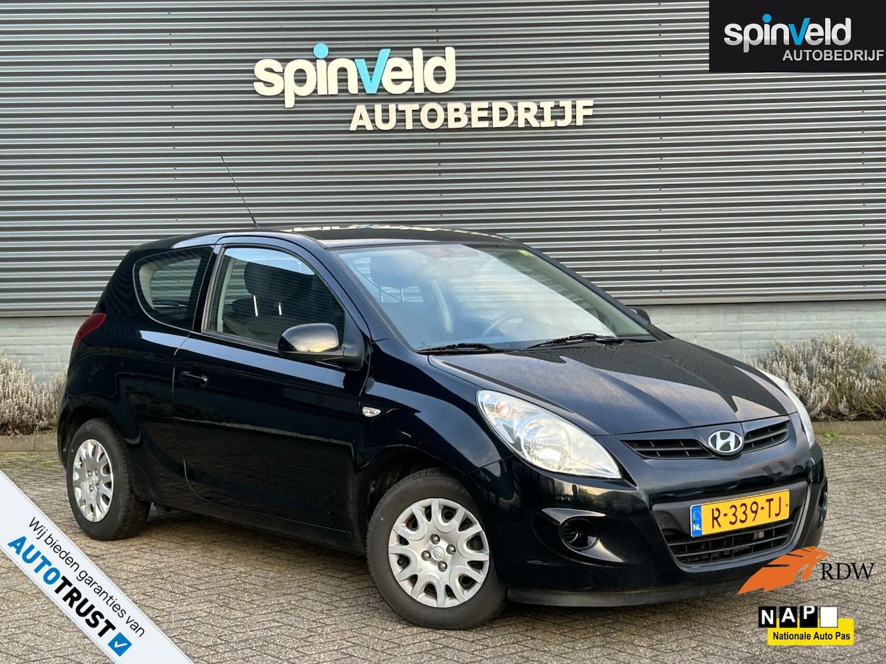 Hyundai i20 - 1.2i i-Drive Bj'11 AIRCO ELEKPAKKET - AutoWereld.nl