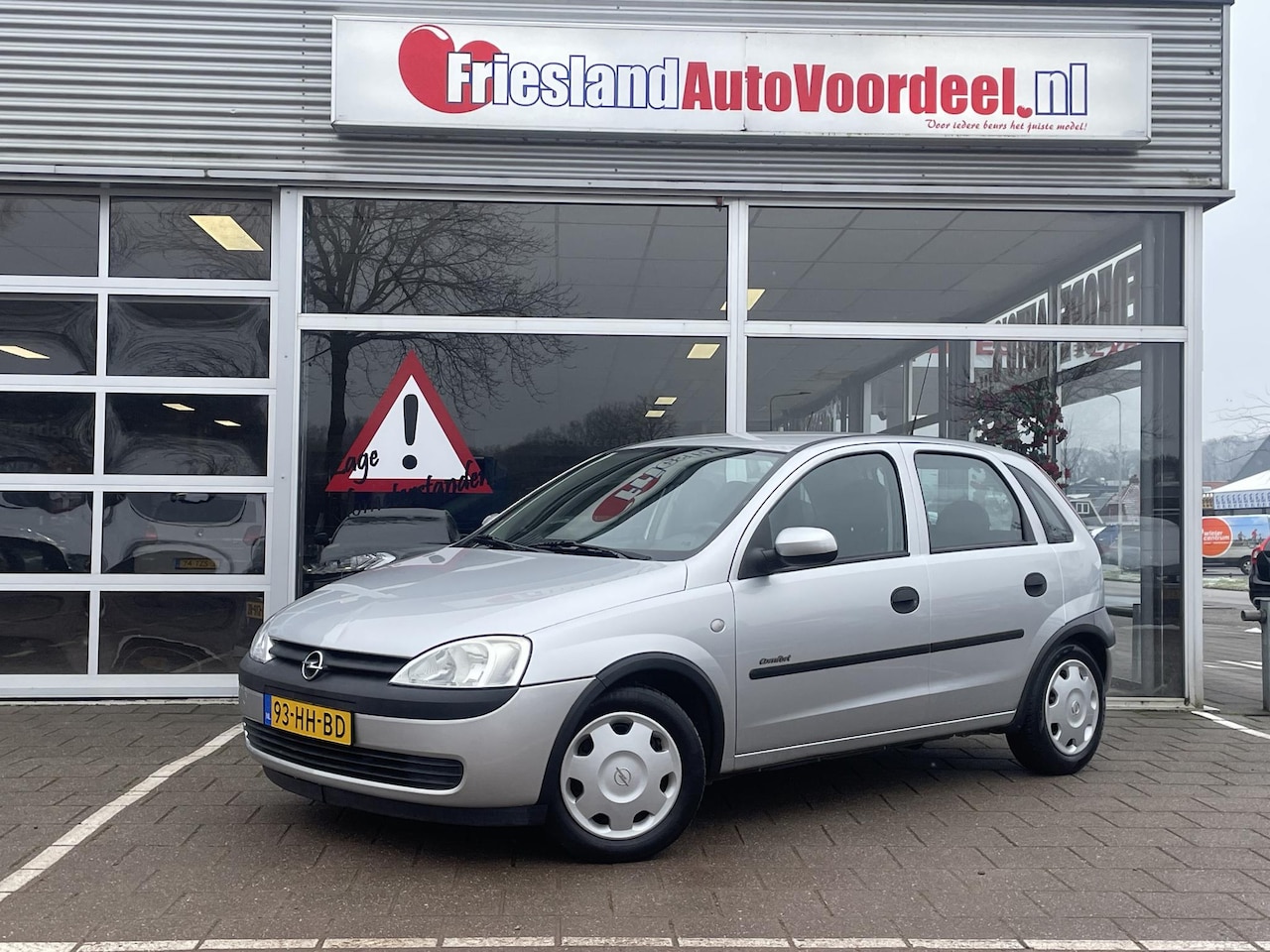 Opel Corsa - 1.4-16V Comfort 5 deurs/ 126.265 km NAP / APK 02-2026/ - AutoWereld.nl