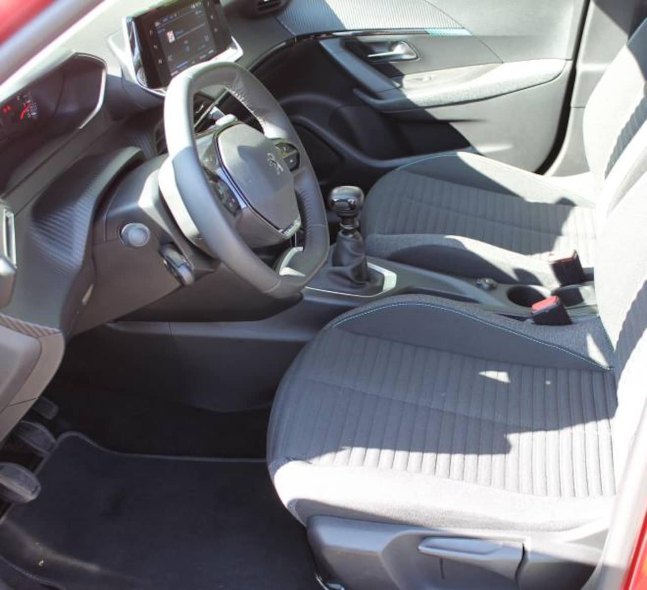 Peugeot 2008 - 1.2 PureTech Allure 1.2 Puretech 100pk Allure