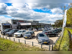 BMW 5-serie - 530i High Executive M-Pakket/Trekhaak/Leder/1e eigenaar/DLR onderhouden