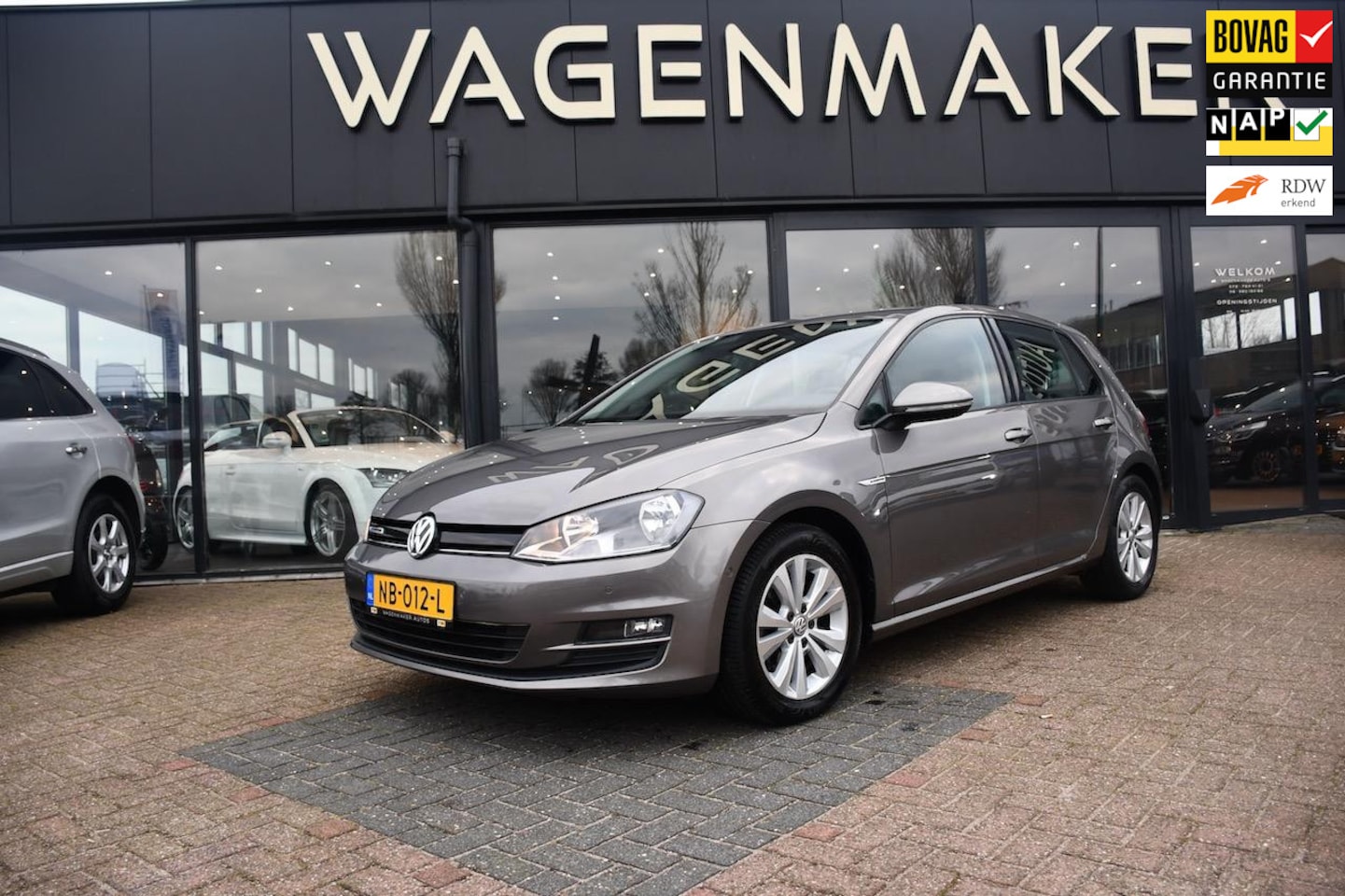 Volkswagen Golf - 1.0 TSI Comfortline AUT|Cruise|NAVI|Carplay - AutoWereld.nl