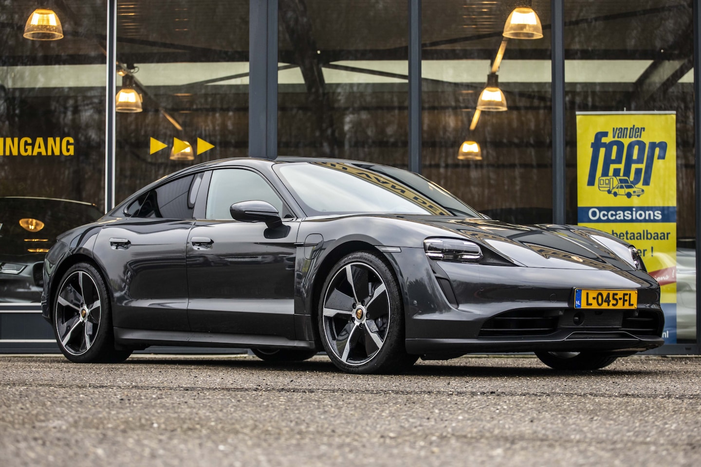 Porsche Taycan - Performance 84 kWh Sport Chrono - AutoWereld.nl