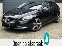 Volvo V40 - 2.0 D4 Momentum Business CitySafe - Airco - Navi