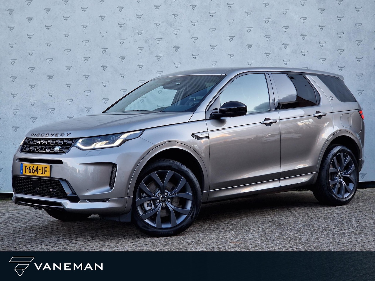 Land Rover Discovery Sport - P300e 1.5 R-Dynamic HSE | Leder | BSD | Pano | Stoelverwarming | LED | Apple Carplay / And - AutoWereld.nl