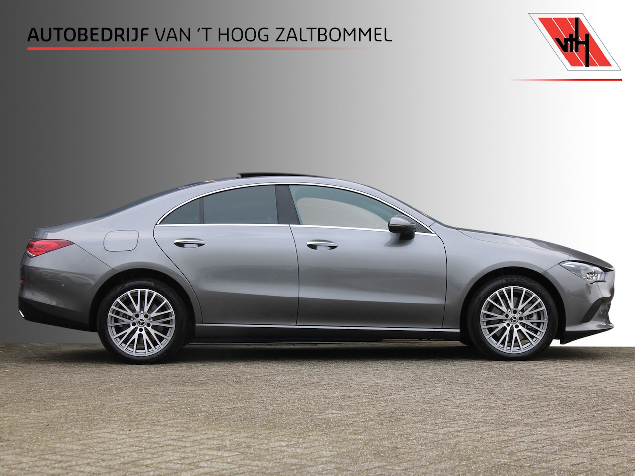 Mercedes-Benz CLA-Klasse - 250e AUT8 Luxury Line LEDER PANORAMADAK SFEER CARPLAY KEY-LESS GO 18'' - AutoWereld.nl