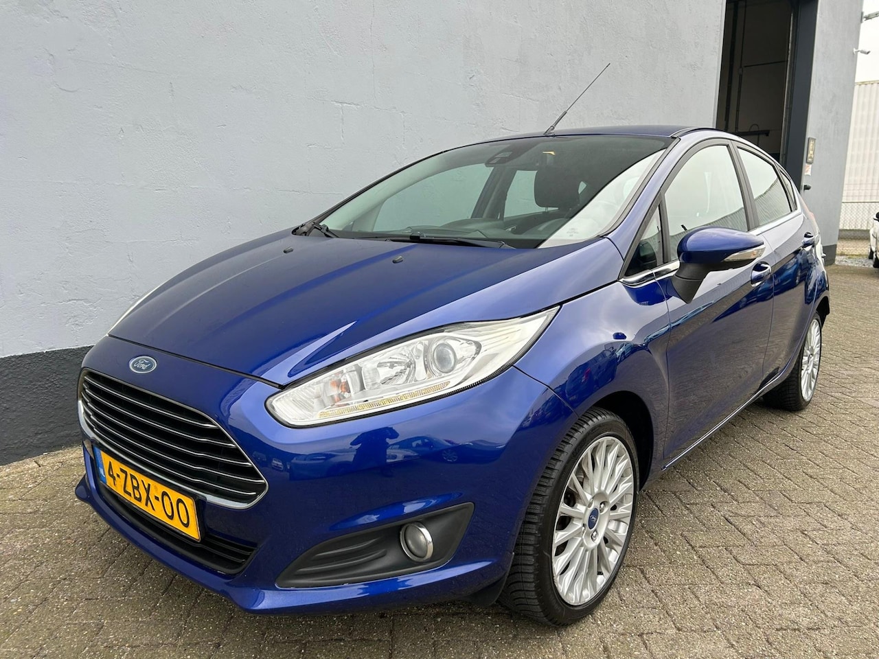 Ford Fiesta - 1.0 EcoBoost Titanium - Navigatie - AutoWereld.nl