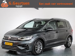 Volkswagen Touran - 1.5 TSI R-line, Highline, 7-Persoons, Panoramadak, Trekhaak, Vollederen bekleding Bluetoot