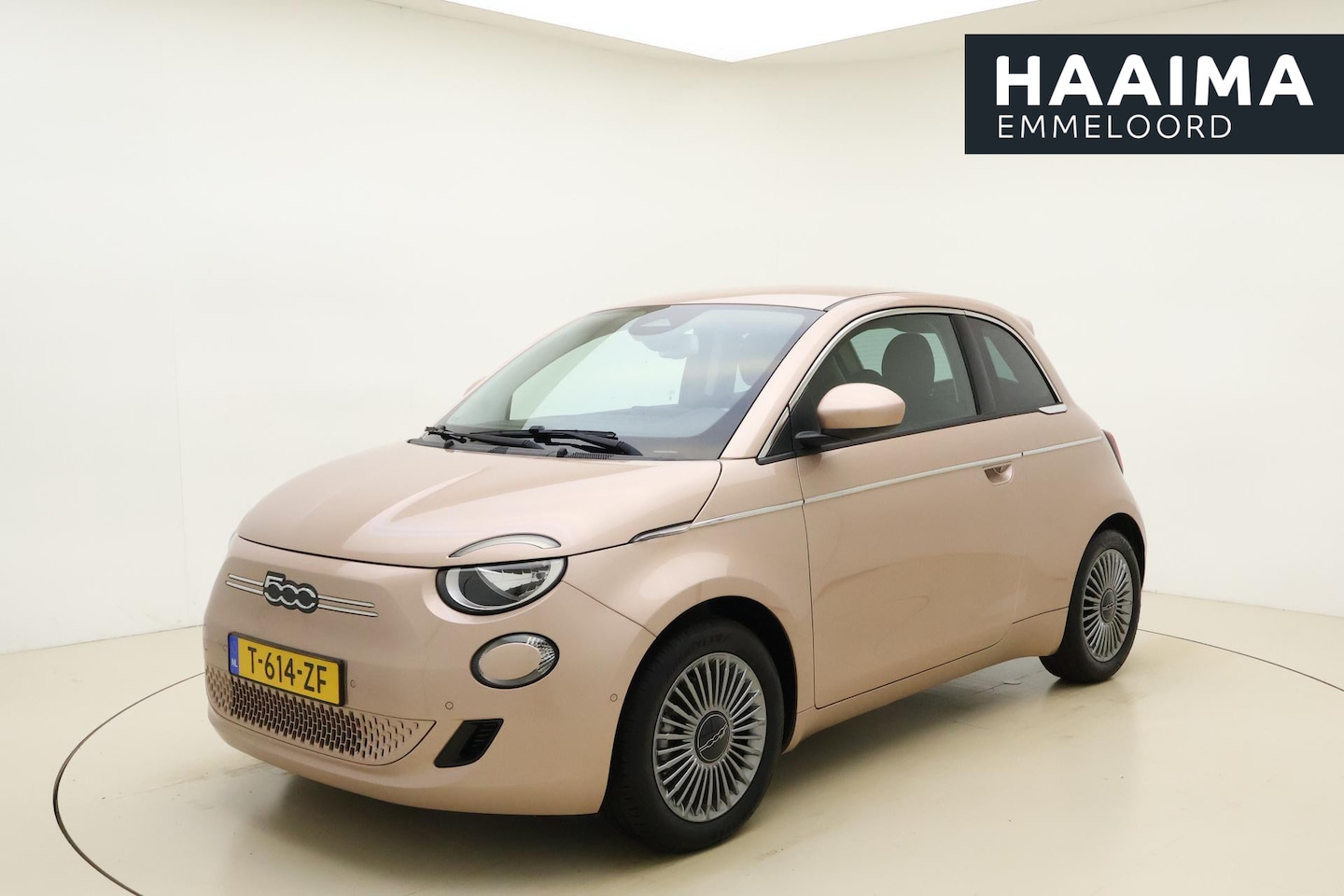 Fiat 500 - 3+1 42 kWh | Navigatie via Apple Carplay | Camera | Keyless | Parkeersensoren | Cruise con - AutoWereld.nl