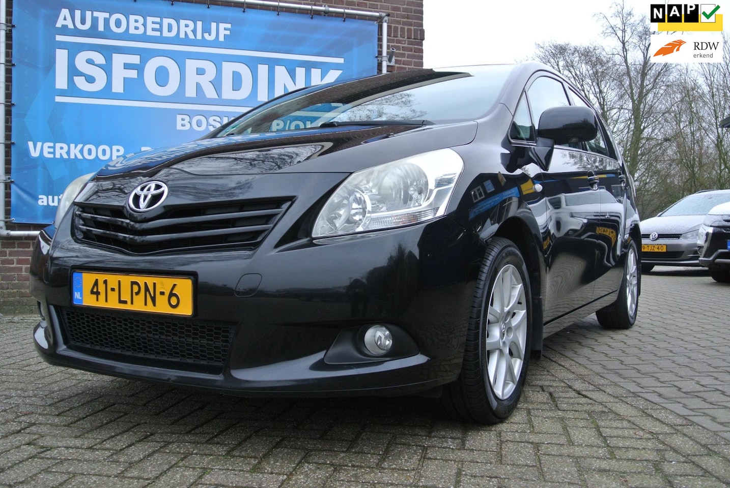 Toyota Verso - 1.8 VVT-i Business *1e eigenaar* - AutoWereld.nl