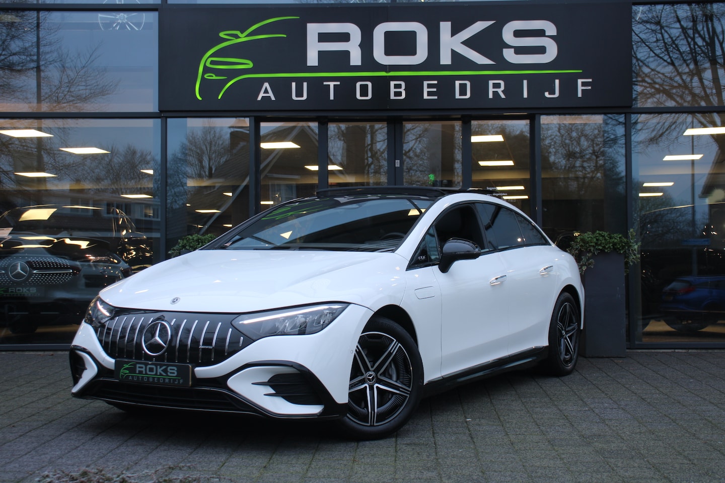 Mercedes-Benz EQE - 350+ AMG Line 91 kWh - AutoWereld.nl