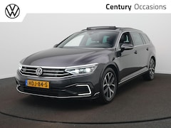 Volkswagen Passat Variant - 1.4 TSI PHEV GTE Business / Panoramadak / Virtual / 360 camera / Elek. Trekhaak