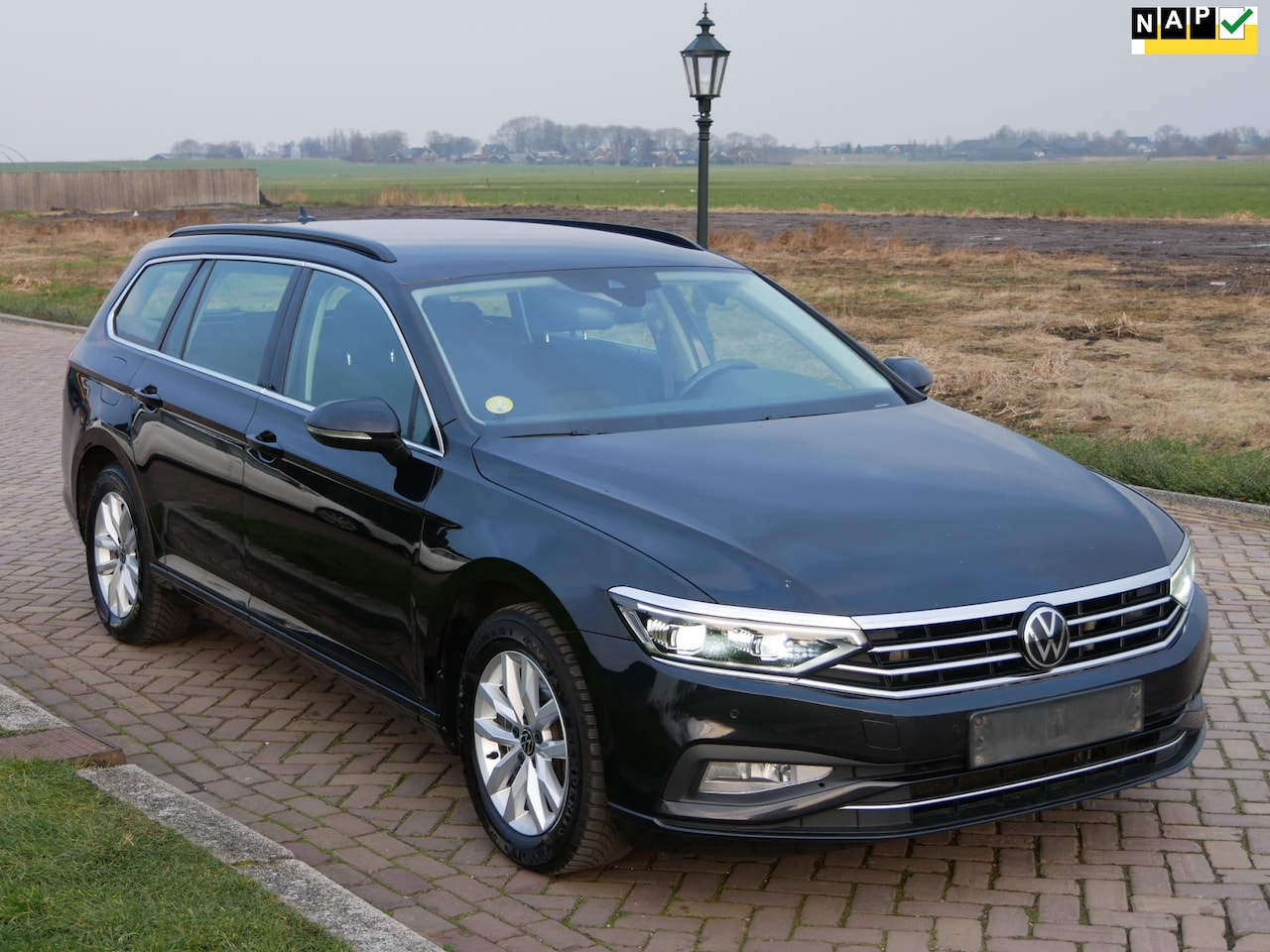 Volkswagen Passat Variant - 2.0 TDI Business AUT NAV CAMERA **11999 NETTO ** - AutoWereld.nl