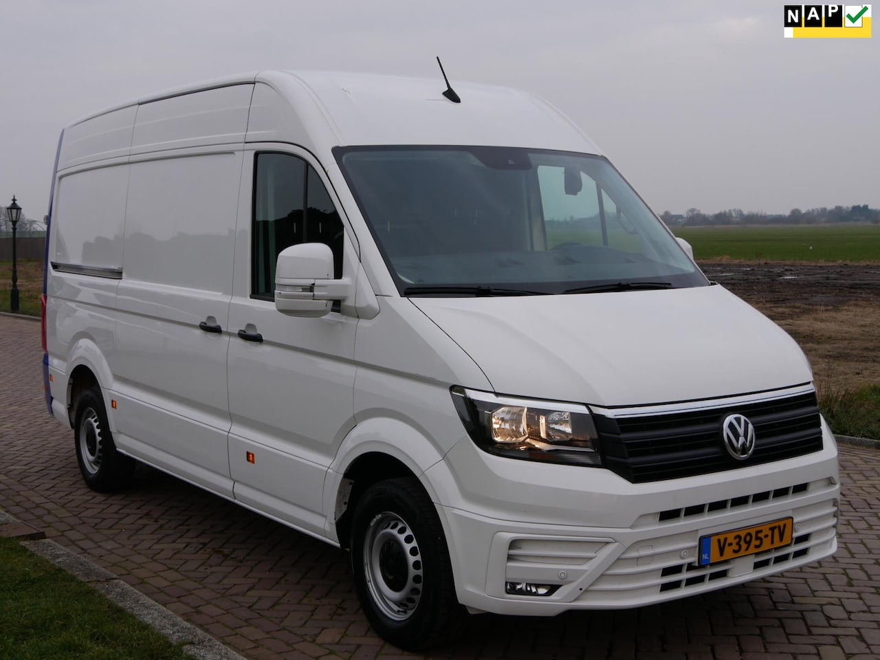 Volkswagen Crafter - 35 2.0 TDI L3H3 130kW AC CAMERA NAVI 3-SEATS - AutoWereld.nl