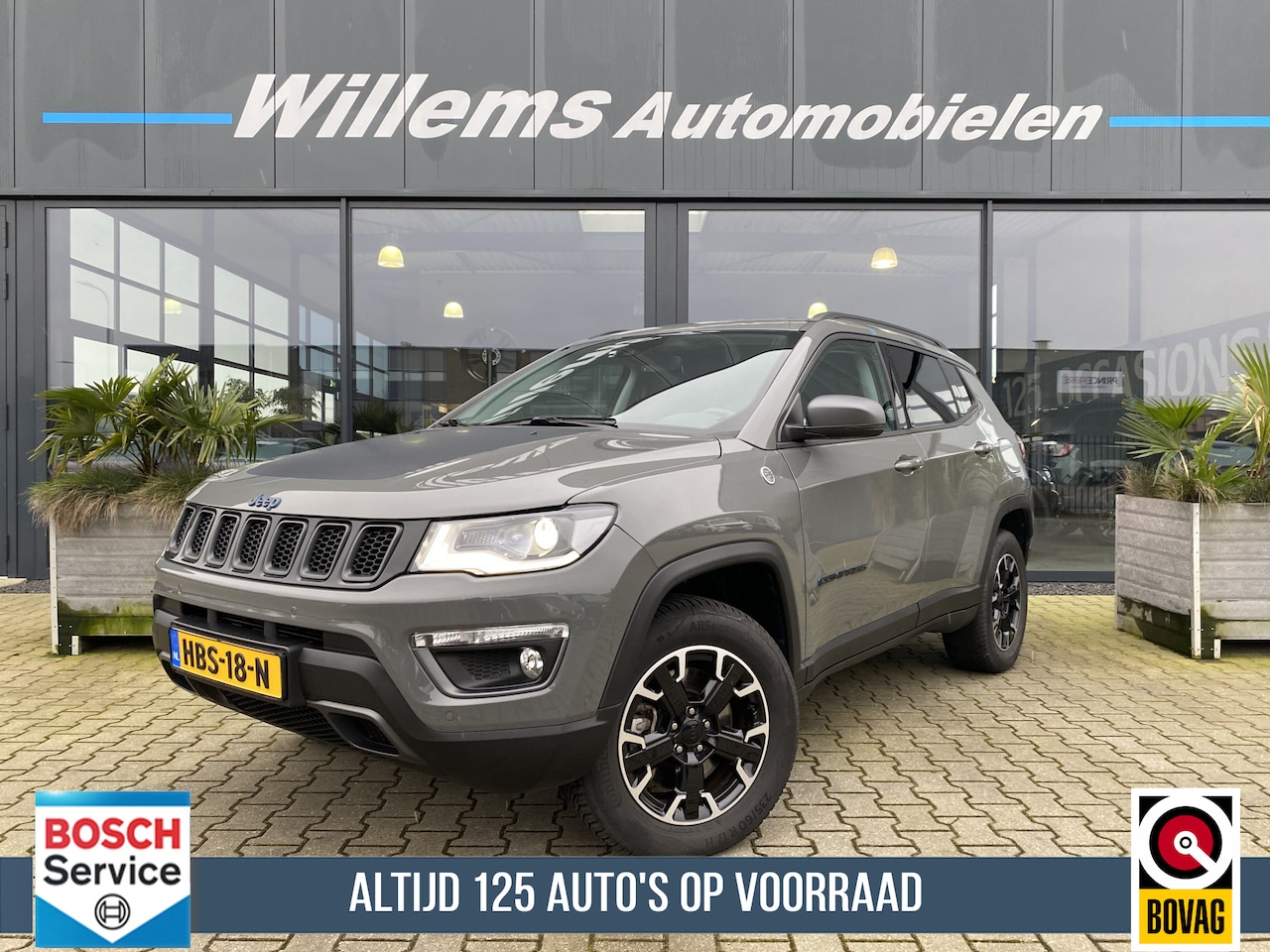 Jeep Compass - 4xe 240 Plug-in Hybrid Electric Trailhawk Camera, Cruise Control & Alpine Sound System - AutoWereld.nl