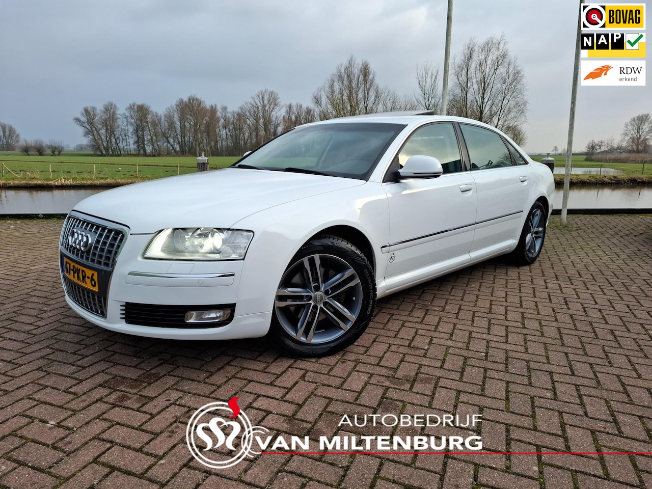 Audi A8 - L 2.8 FSIe Advance YoungTimer Softclose Stoelverw./koeling Koelkast Screens Trekhaak Navi - AutoWereld.nl