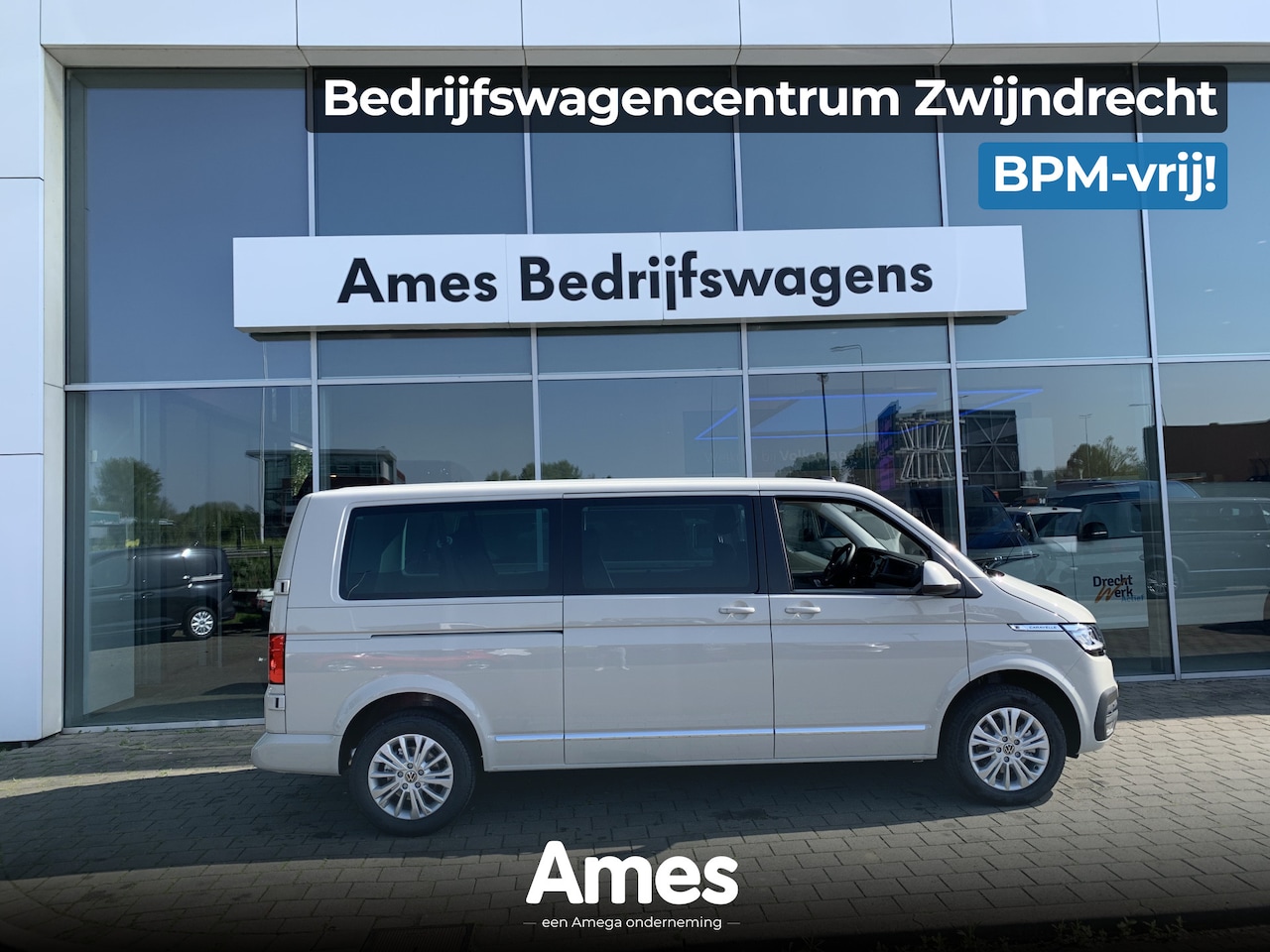 Volkswagen Transporter Caravelle - 2.0 TDI 150kW / 204PK DSG Caravelle DC | FULL OPTION | Led | digital cockpit | Leer | - AutoWereld.nl