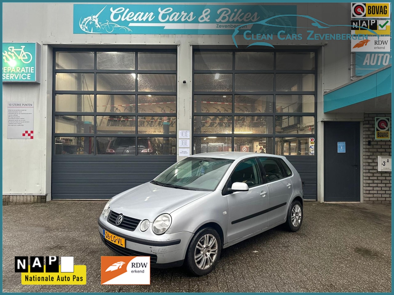 Volkswagen Polo - 1.4-16V Comfortline 1.4-16V Comfortline - AutoWereld.nl