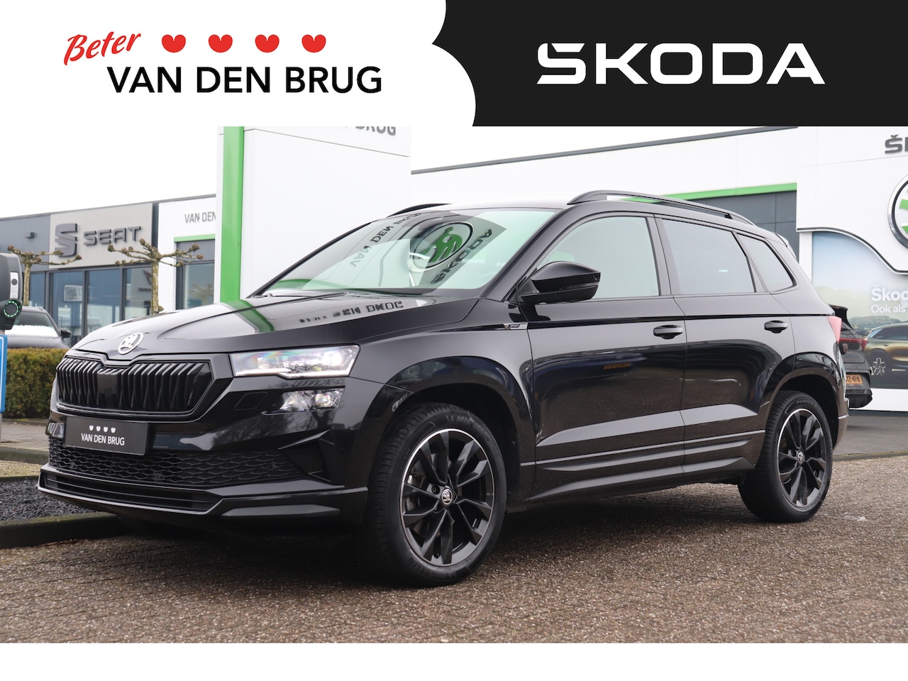 Skoda Karoq - 1.5 TSI 150pk AUTOMAAT Sportline Business | Trekhaak | Stoelverwarming voor & achter | Ele - AutoWereld.nl